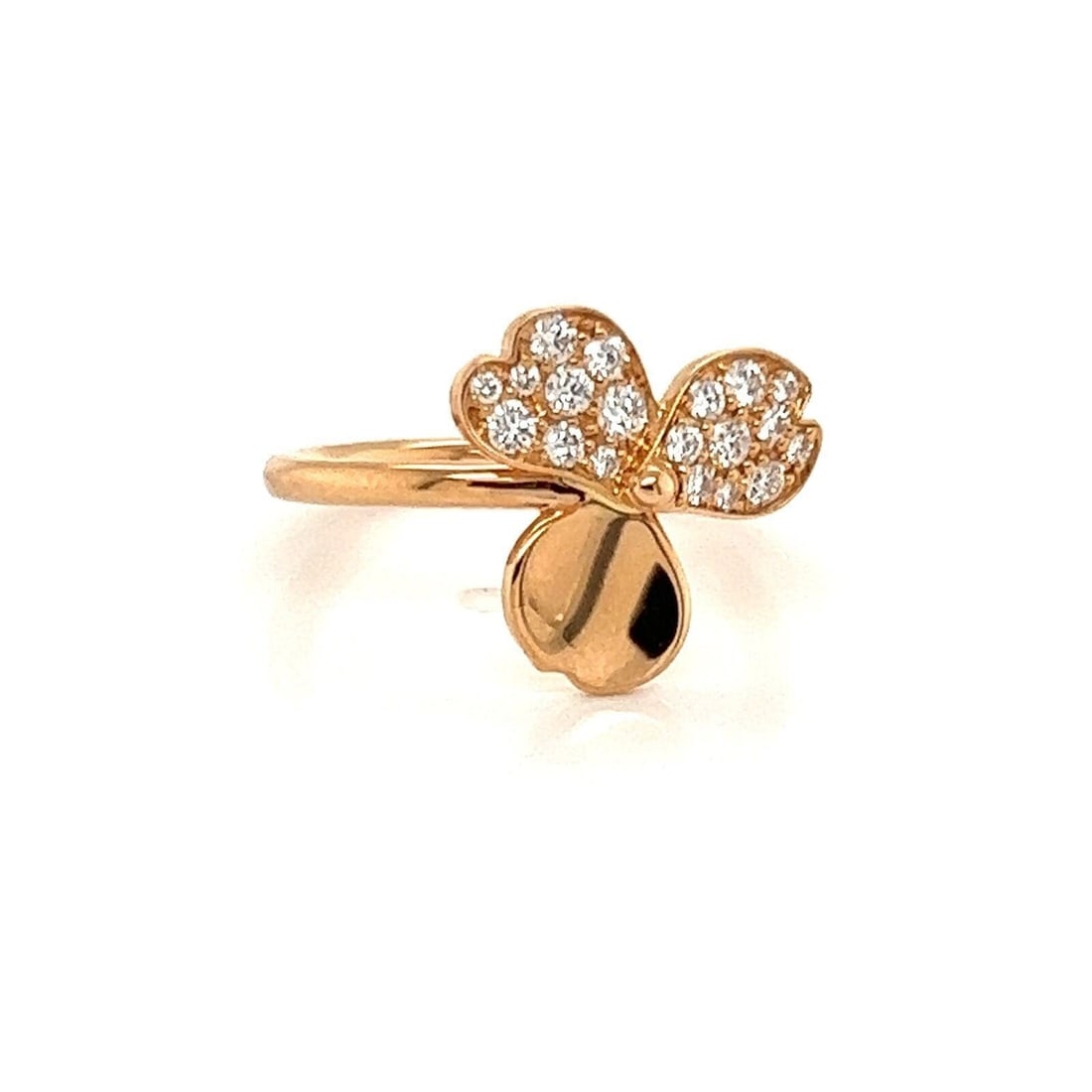 Tiffany & Co. Paper Flowers 18k Rose Gold Diamond Ring Size 4: Tiffany & Co. Paper Flowers 18k Rose Gold Diamond Ring Size 4 This Tiffany & Co. Paper Flowers ring is crafted from solid 18k rose gold and showcases a delicate three-petal flower motif. Two petals ar