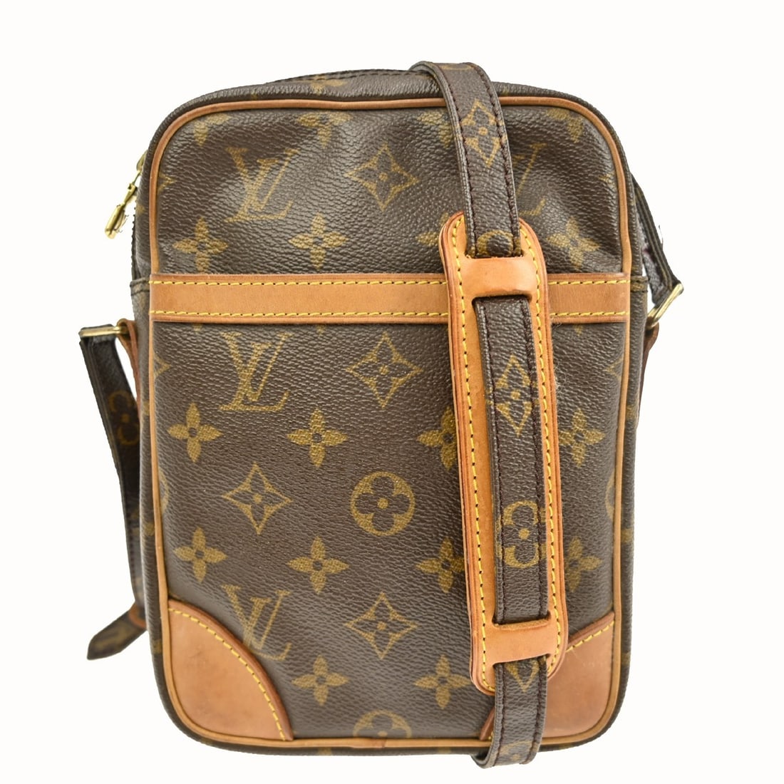 Louis Vuitton Danube Monogram Canvas Crossbody Shoulder Bag M45266: Louis Vuitton Danube Monogram Canvas Crossbody Shoulder Bag M45266 This Louis Vuitton Danube crossbody shoulder bag features the classic monogram canvas leather exterior with brown leather accents and