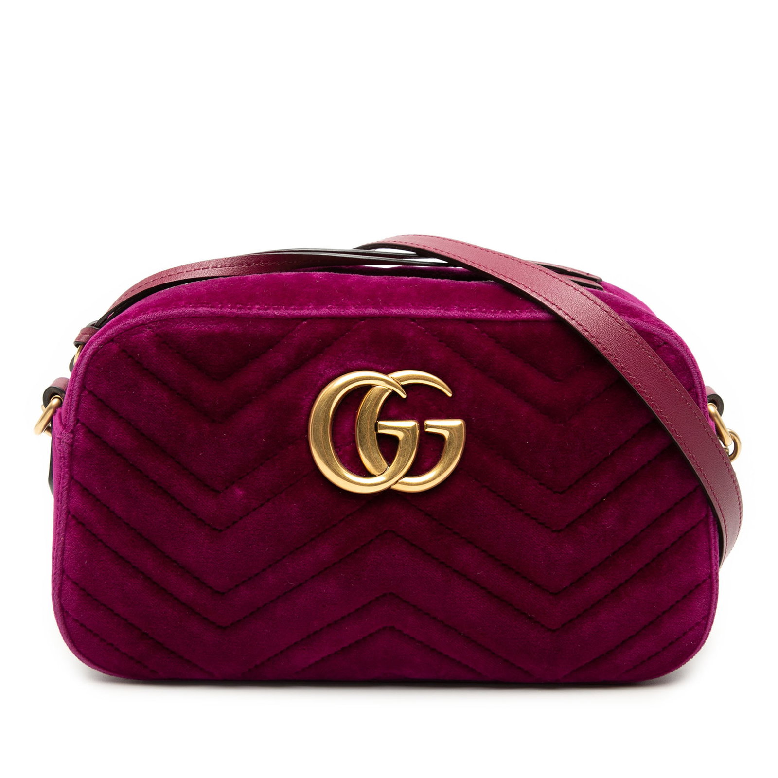 Gucci GG Marmont Small Velvet Quilted Chain Crossbody Bag Purple: Gucci GG Marmont Small Velvet Quilted Chain Crossbody Bag Purple This Gucci Small GG Marmont Matelasse Velvet Crossbody features a quilted purple velvet body, a chain link with adjustable leather shou