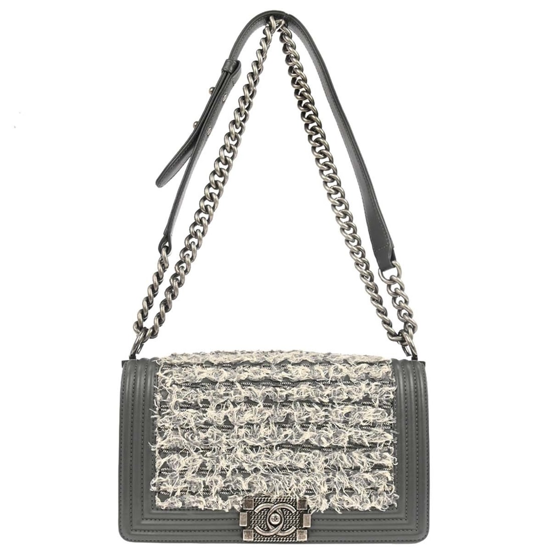Chanel Boy Medium Gray Tweed Lambskin Shoulder Bag with Double Chain Strap: Chanel Boy Medium Gray Tweed Lambskin Shoulder Bag with Double Chain Strap This Chanel Boy shoulder bag features a gray tweed and lambskin exterior complemented by a medium double chain strap. The int