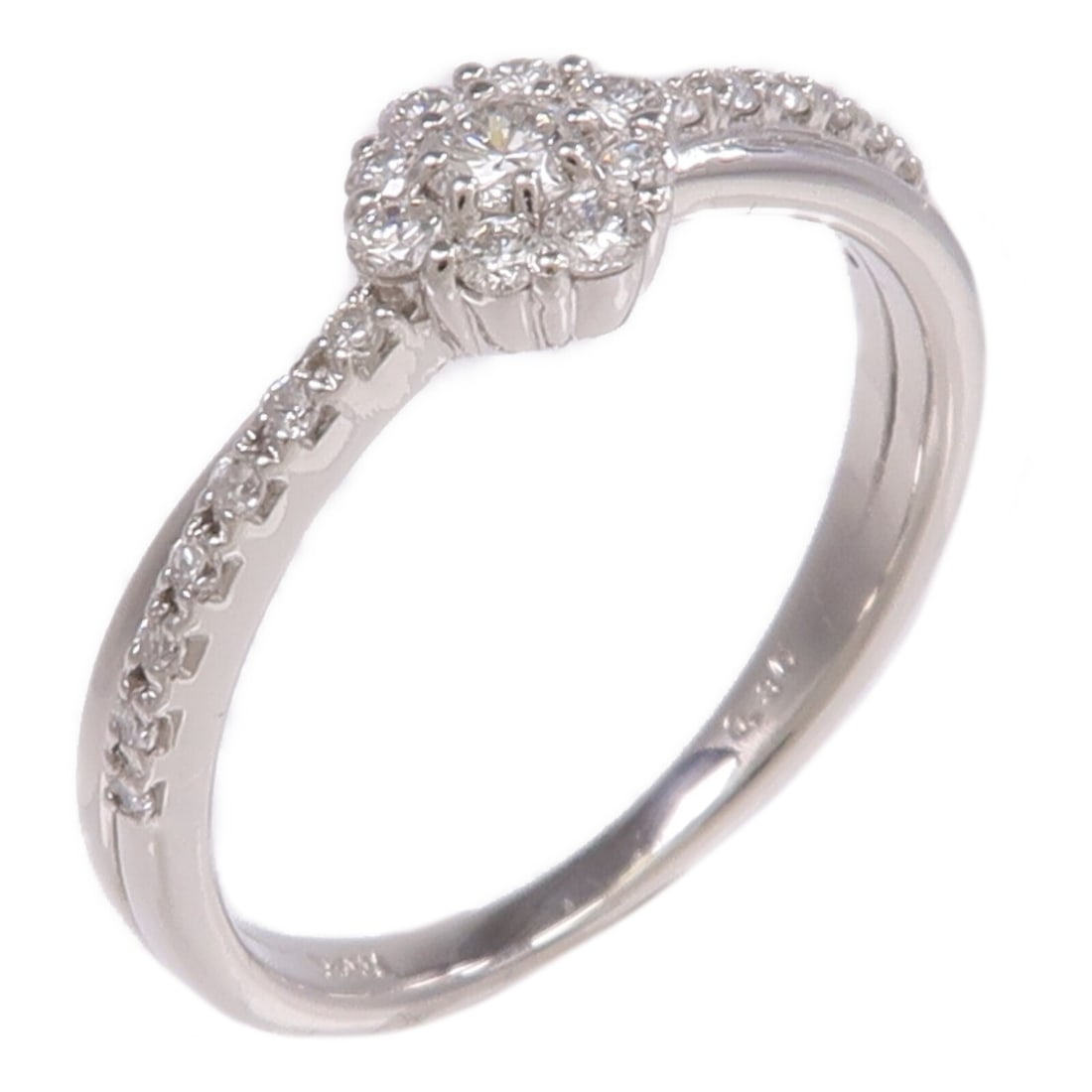 Pt900 Platinum Diamond Ring Size 5.75: Pt900 Platinum Diamond Ring Size 5.75 This elegant women's ring features a clear diamond set in high-quality Pt900 platinum. The ring is designed in a classic style and offers a sophisticated look, ma