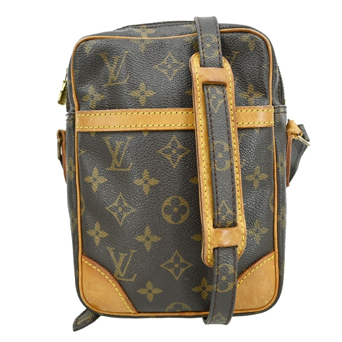 Louis Vuitton Danube Monogram Canvas Crossbody Bag M45266: Louis Vuitton Danube Monogram Canvas Crossbody Bag M45266 This Louis Vuitton Danube crossbody shoulder bag features the iconic monogram canvas leather exterior with brown leather trim and an adjustabl