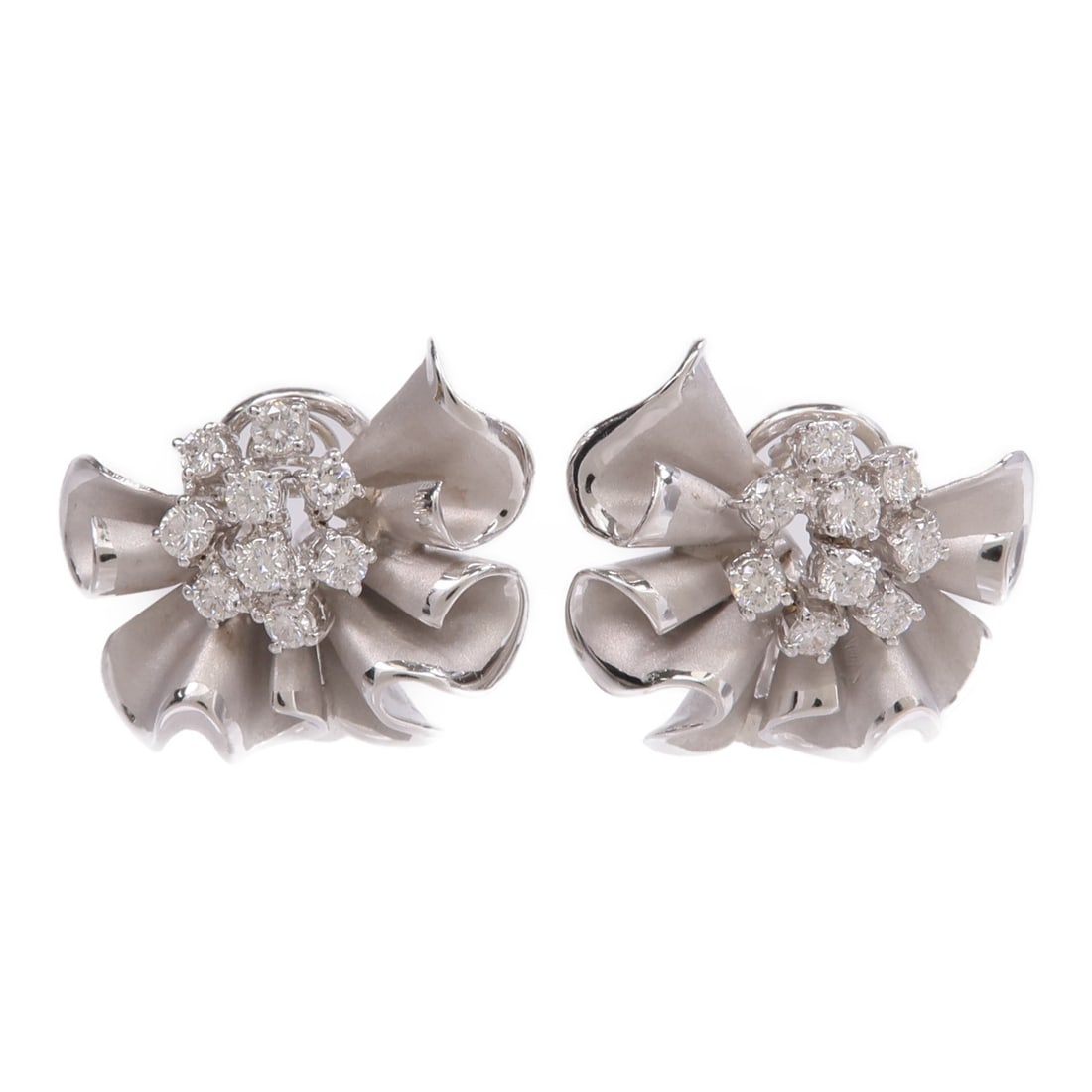 JEWELRY K18WG White Gold Pierced Earrings: JEWELRY K18WG White Gold Pierced Earrings These pierced earrings are crafted from 18K white gold and feature a clear frame color. Designed for women, they offer a refined and elegant look. The earring