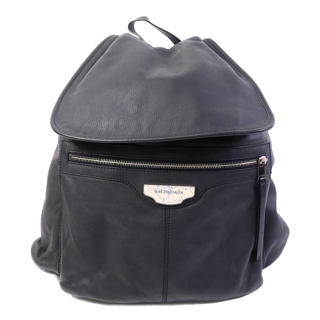 Balenciaga Black Calfskin Rucksack Backpack SHW: Balenciaga Black Calfskin Rucksack Backpack SHW This Balenciaga rucksack backpack is crafted from black calfskin leather, offering a combination of durability and luxury. Designed for unisex use, it f