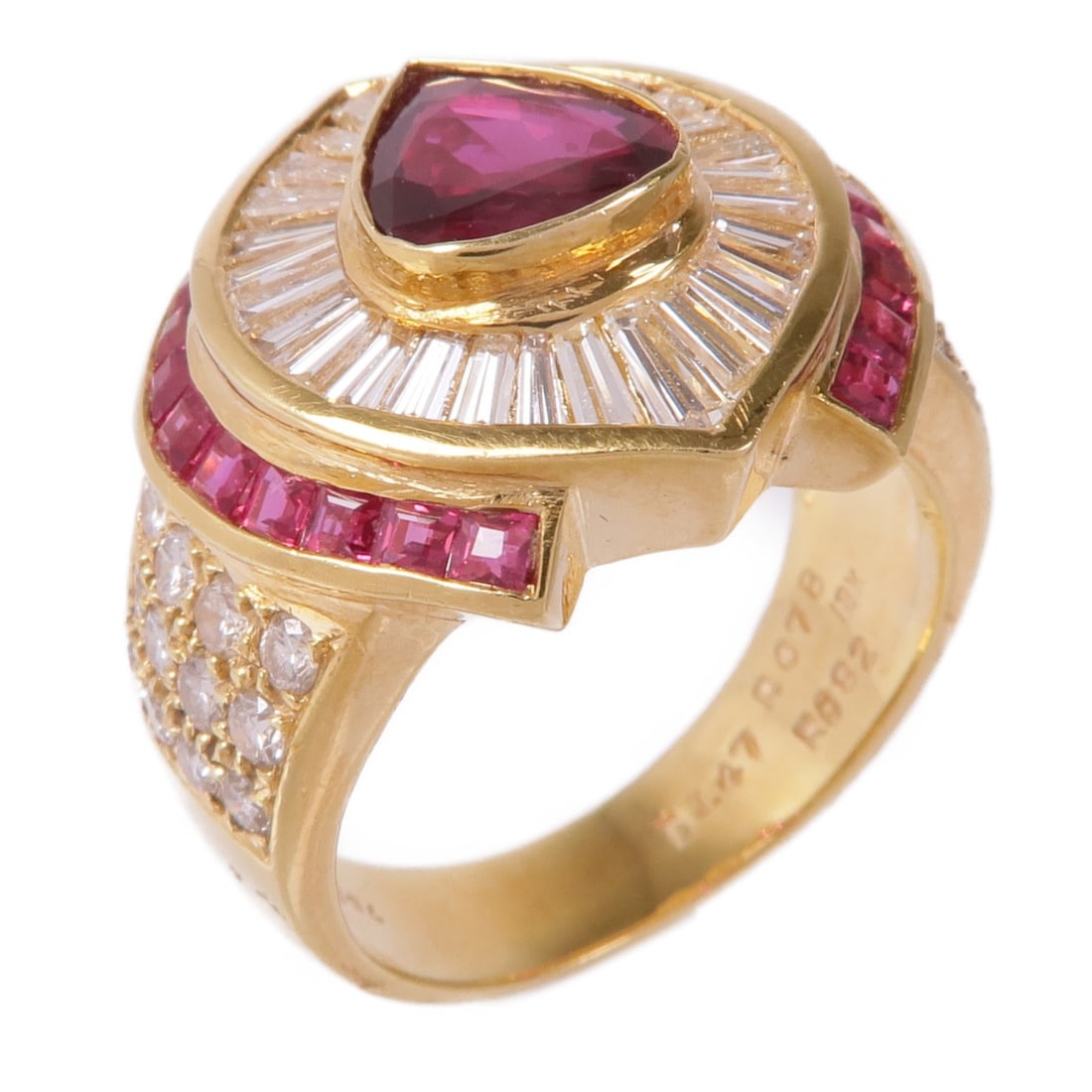 JEWELRY Ruby 18K Yellow Gold Ring Size 6.5: JEWELRY Ruby 18K Yellow Gold Ring Size 6.5 This exquisite ring features a stunning ruby set in a beautiful 18K yellow gold band, offering a striking contrast that highlights the rich red color of the 