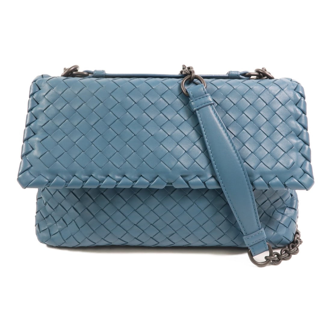 Olimpia Shoulder Bag in Blue Lambskin with Silver Hardware by Bottega Veneta: Olimpia Shoulder Bag in Blue Lambskin with Silver Hardware by Bottega Veneta This Bottega Veneta Olimpia shoulder bag is crafted from soft lambskin leather in a striking blue color. Designed for women