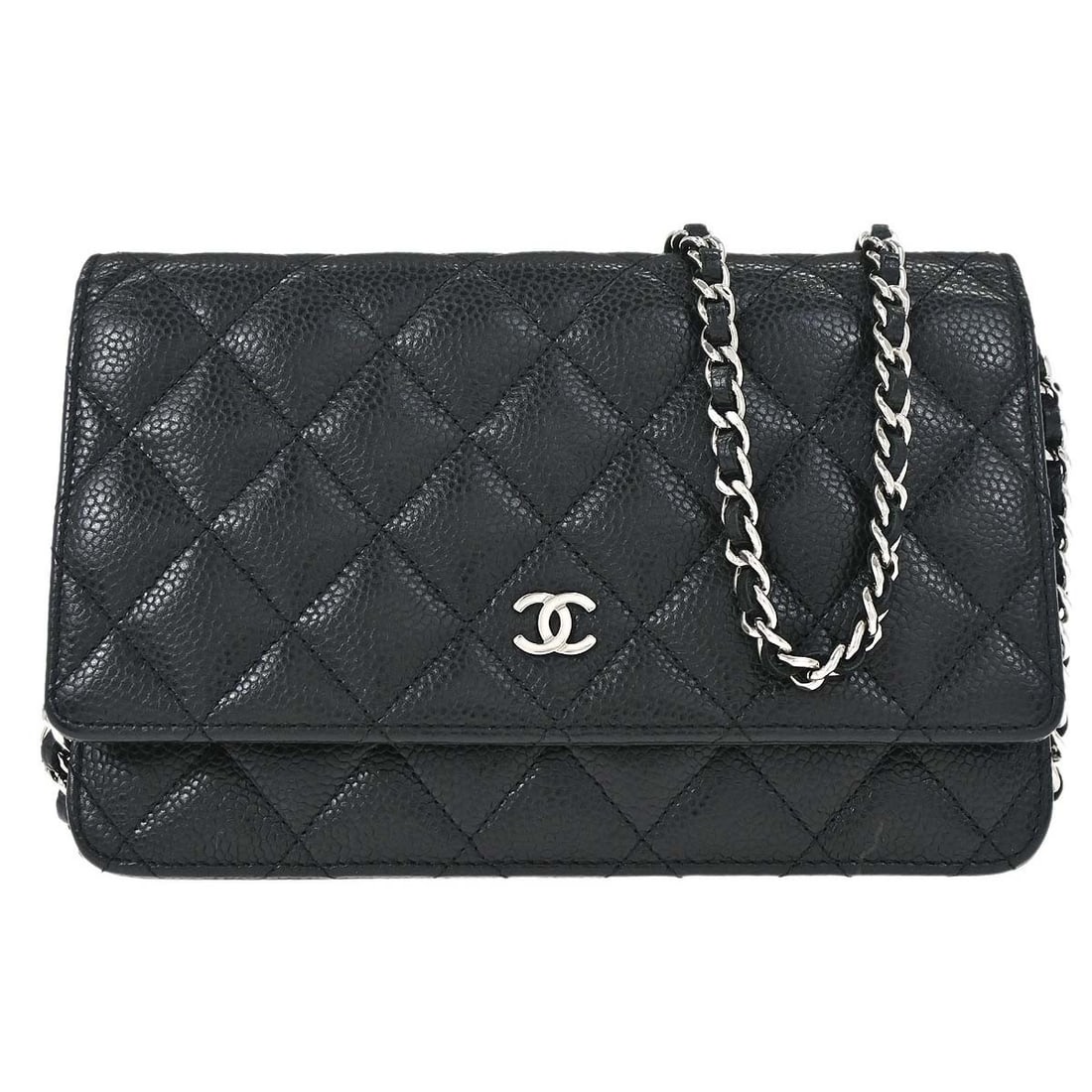 CHANEL black caviar leather folding wallet on chain: CHANEL black caviar leather folding wallet on chain This Chanel wallet on chain bag is crafted from black caviar skin leather and features a folding design. It is designed for women and offers a compa
