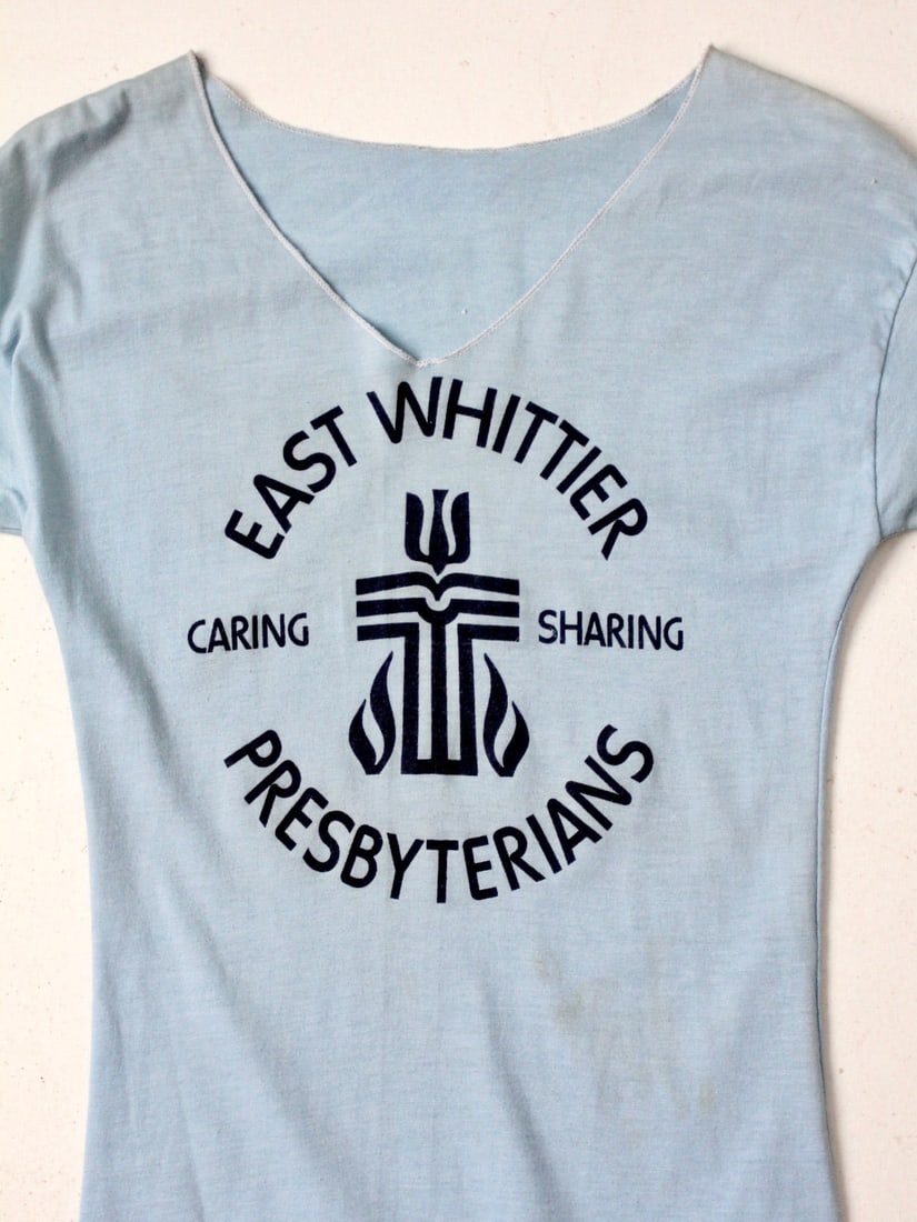 1980s Vintage East Whittier Graphic Tee Soft Blue V-Neck - 4