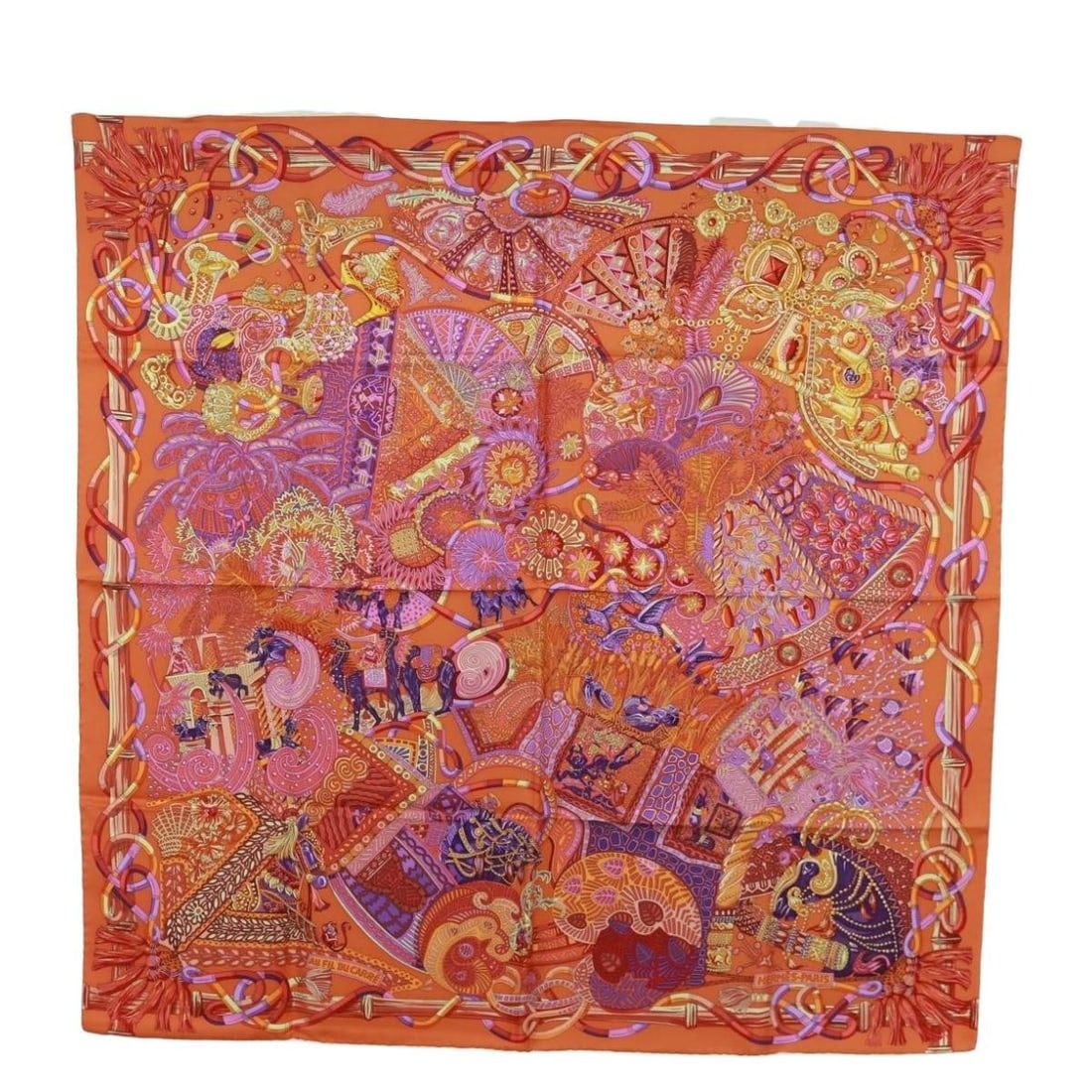 Hermes Au Fil Du Carre Orange Silk 90cm Scarf Box: Hermes Au Fil Du Carre Orange Silk 90cm Scarf Box This Hermes Carre 90 "Au Fil du Carre" scarf is crafted from luxurious silk in a vibrant orange hue. Made in France, it features a generous square sha