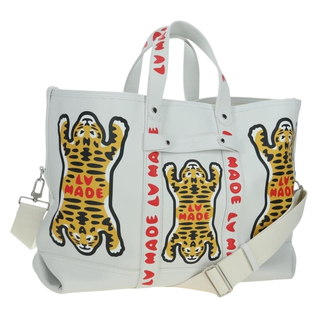 Louis Vuitton Nigo Trolley Tote White Leather M59366 Dust Bag Strap: Louis Vuitton Nigo Trolley Tote White Leather M59366 Dust Bag Strap This Louis Vuitton LV Made Nigo Trolley Tote Bag features a sophisticated white leather exterior and is crafted in Italy. The tote o