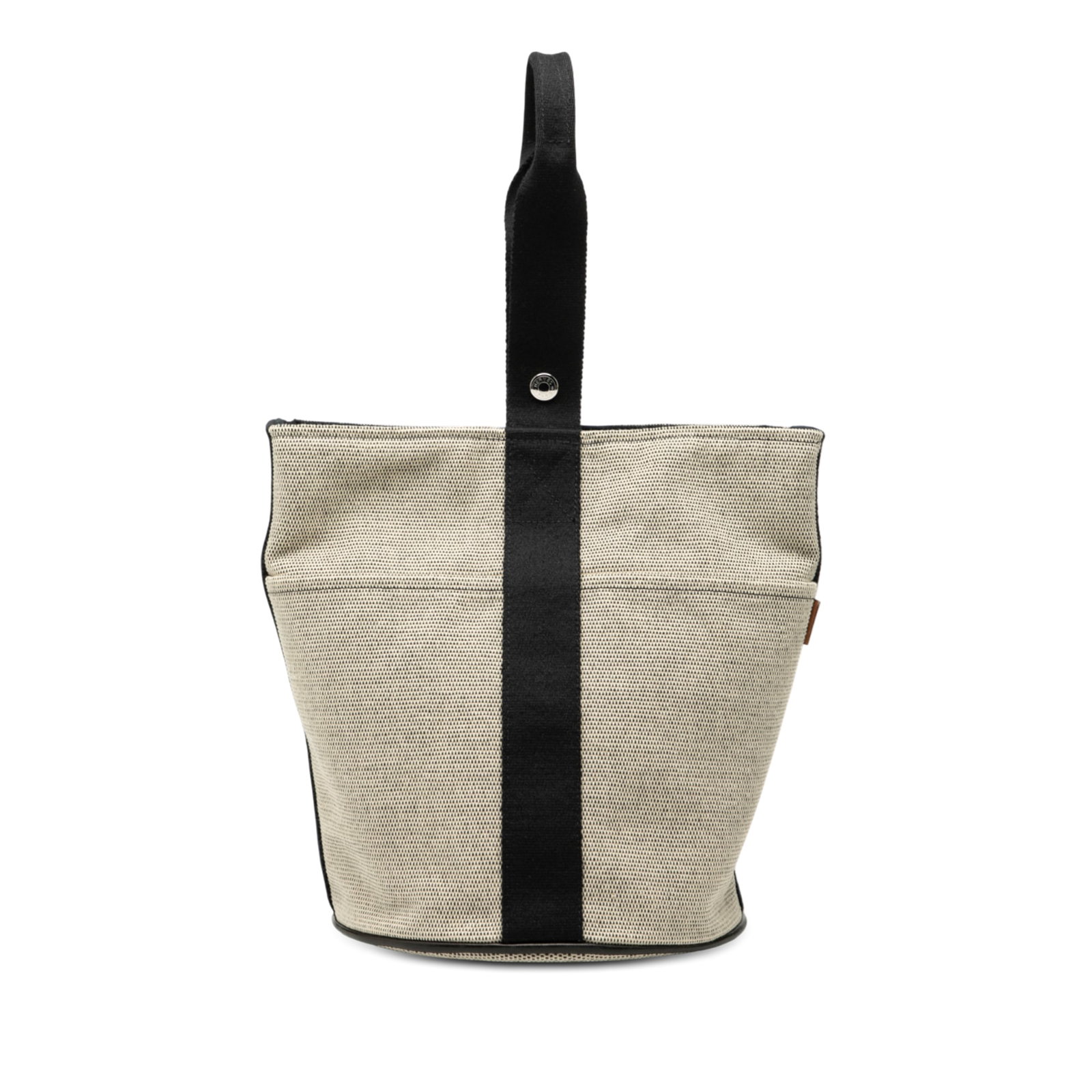 Hermes Saxo MM Beige Canvas Shoulder Bag with Magnetic Closure: Hermes Saxo MM Beige Canvas Shoulder Bag with Magnetic Closure The Hermes Toile Saxo MM is a beige canvas bag featuring exterior front and back slip pockets, a flat strap, an open top with a magnetic 