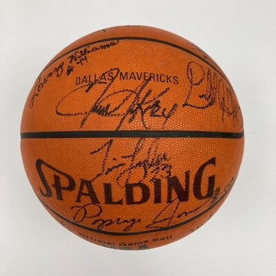 Dallas Mavericks 1993 94 team signed NBA game issued ball (1 of 8)