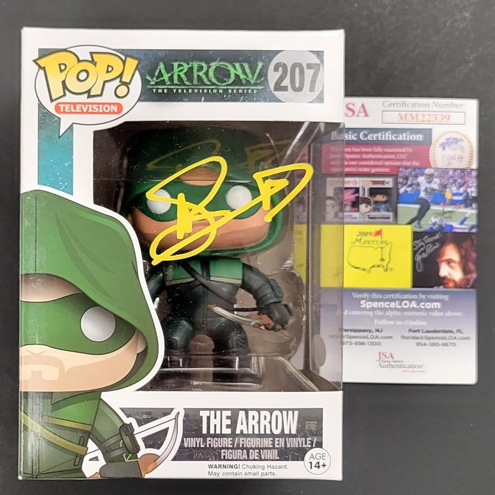 Stephen Amell autographed Arrow Funko Pop Oliver Queen JSA authenticated (1 of 7)