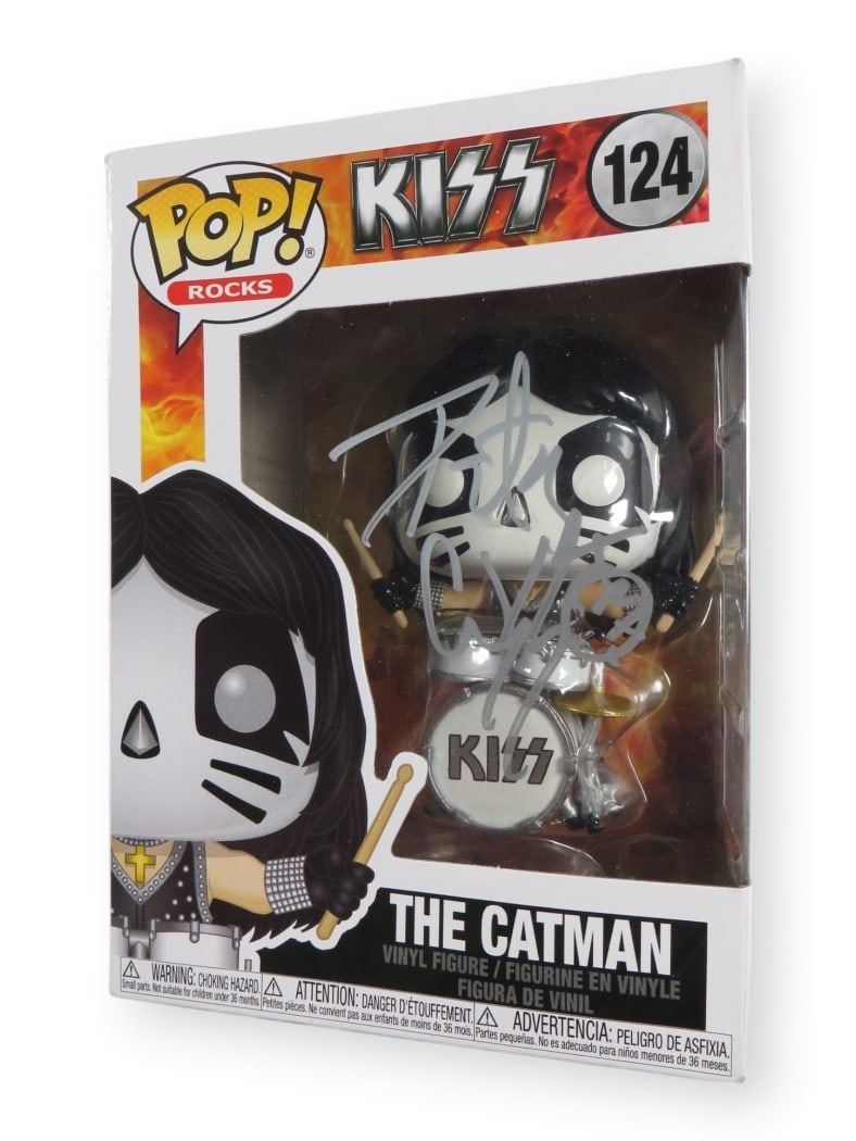Peter Criss Signed Funko POP! Figure KISS Drummer #124 PSA/DNA: Peter Criss Signed Funko POP! Figure KISS Drummer #124 PSA/DNA This is an original Peter Criss signed Funko POP! figure, featuring the iconic KISS drummer. The autograph has been authenticated by Prof