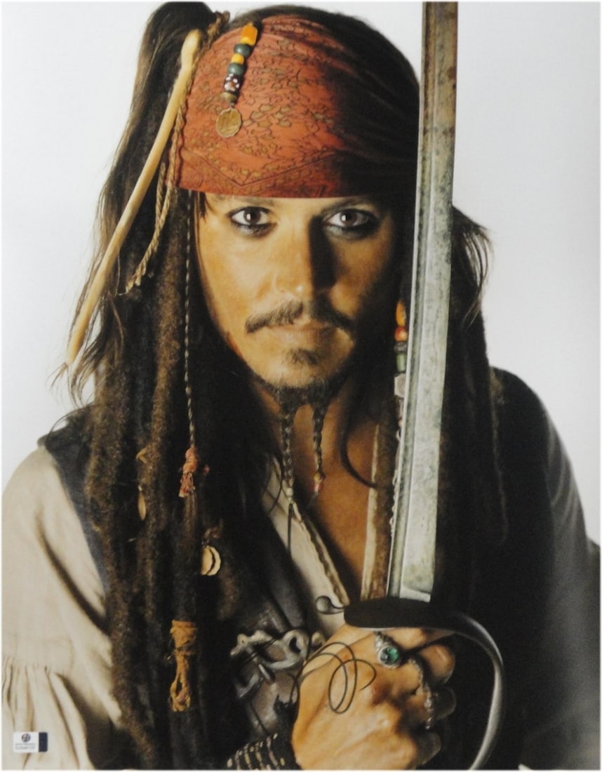 16x20 Photograph Signed by Johnny Depp Pirates of the Caribbean Global Authentics (1 of 3)