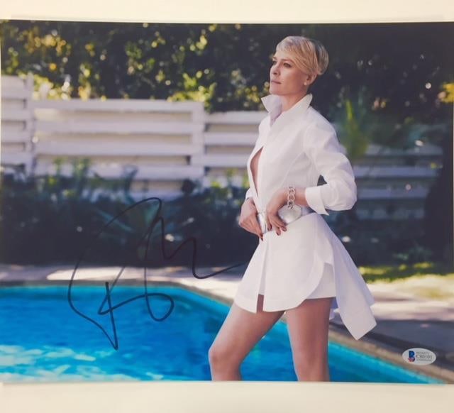 Robin Wright Signed 11x14 House of Cards Photo Beckett Authenticated (1 of 2)