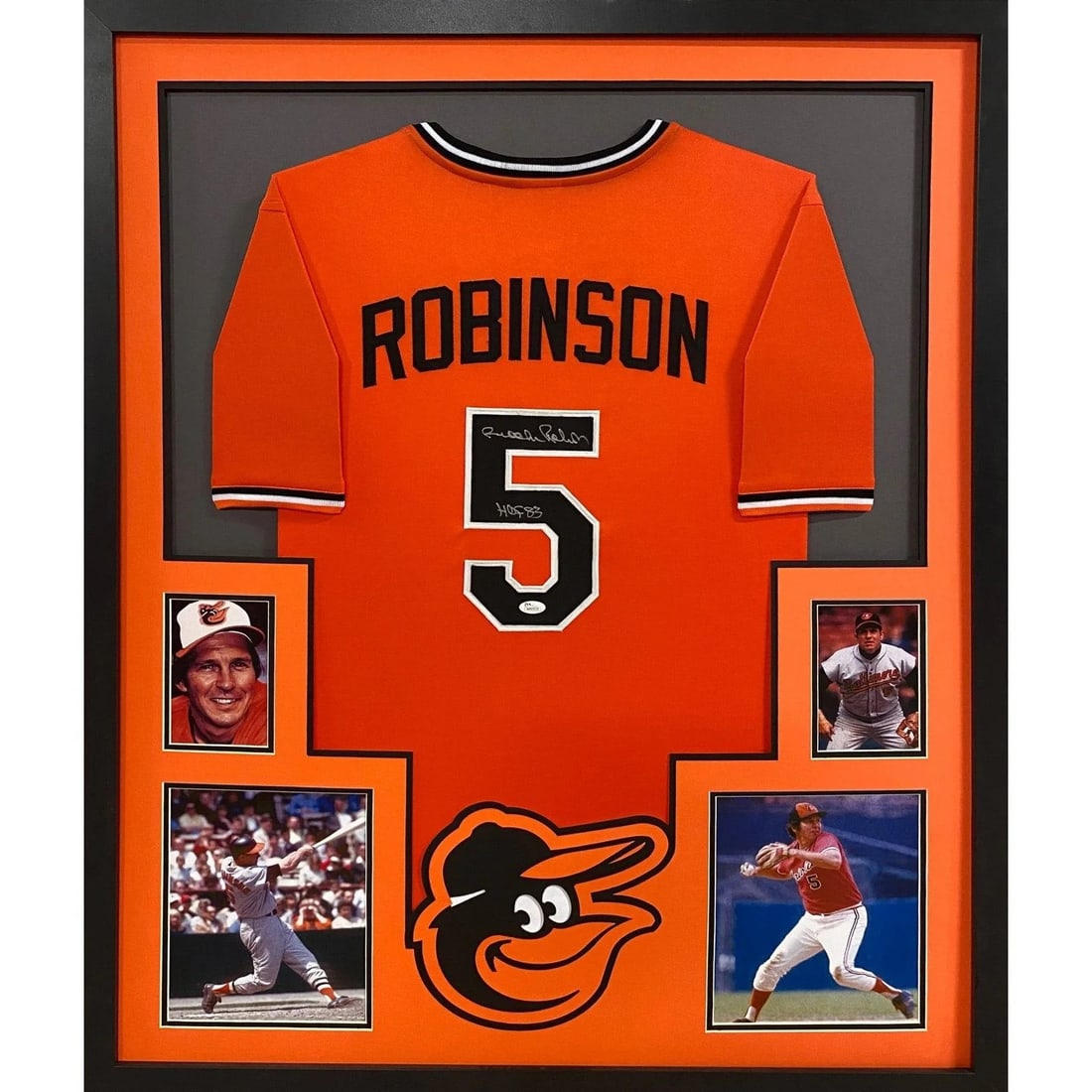 Brooks Robinson Signed Framed Jersey JSA Authenticated Baltimore Orioles: Brooks Robinson Signed Framed Jersey JSA Authenticated Baltimore Orioles Celebrate baseball history with this autographed Brooks Robinson framed jersey. This stunning piece features the iconic Baltimo