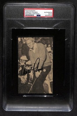 PSA DNA Authenticated Arnold Palmer Signed 5.5x3.5 B W Photo: PSA DNA Authenticated Arnold Palmer Signed 5.5x3.5 B W Photo This is a black and white photo measuring 5.5 x 3.5 inches, hand-signed by Arnold Palmer. The autograph has been authenticated by PSA/DNA a