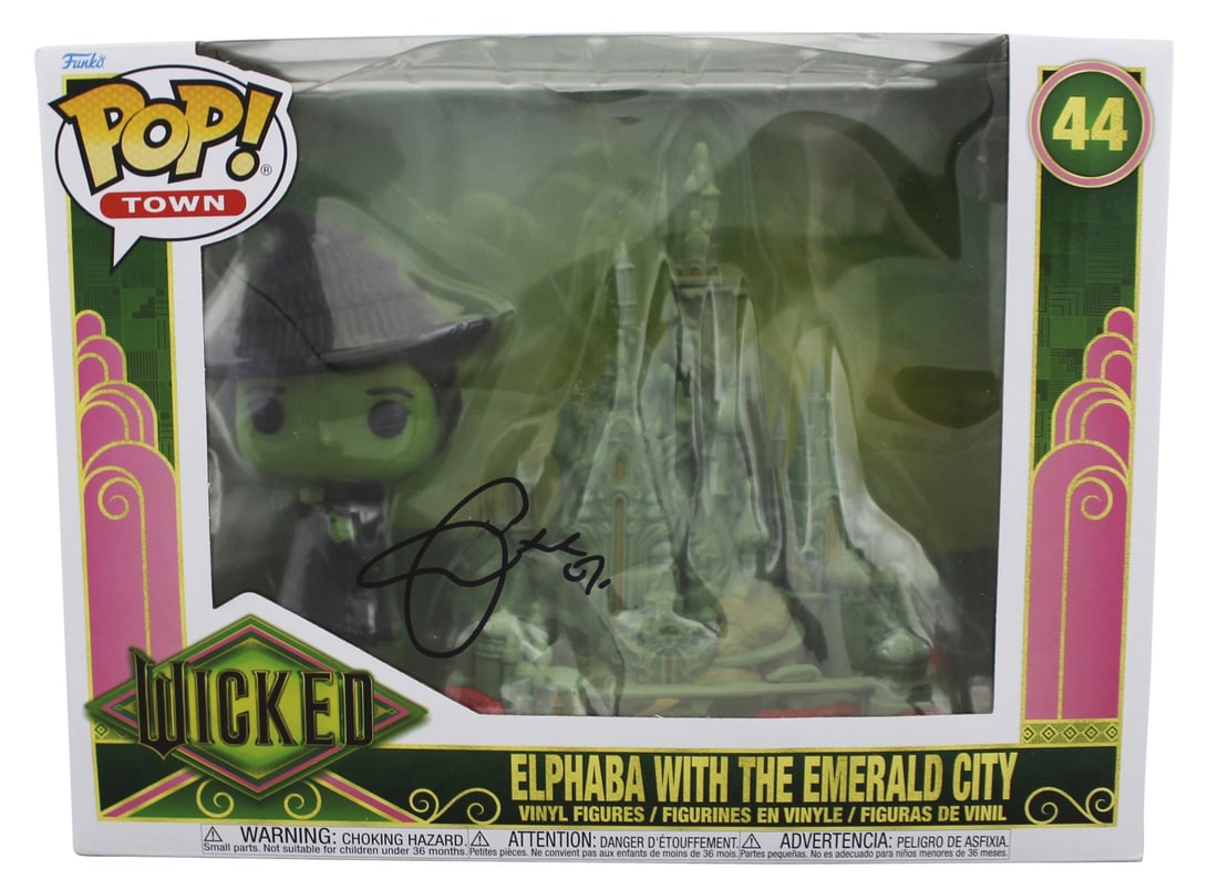 Cynthia Erivo Autographed Wicked Elphaba #44 Large Funko Pop JSA Certified: Cynthia Erivo Autographed Wicked Elphaba #44 Large Funko Pop JSA Certified This Elphaba #44 Large Funko Pop Vinyl Figure from Wicked has been personally signed by Cynthia Erivo. The autograph is authe