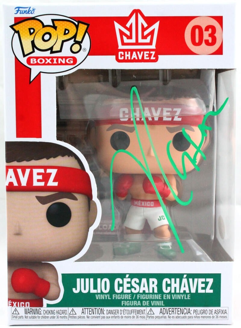 Funko Pop Vinyl Julio Cesar Chavez Signed Figure JSA Authenticated: Funko Pop Vinyl Julio Cesar Chavez Signed Figure JSA Authenticated This is a pre-owned Funko Pop! Pez vinyl figure of Julio Cesar Chavez, autographed and authenticated by JSA. The collectible