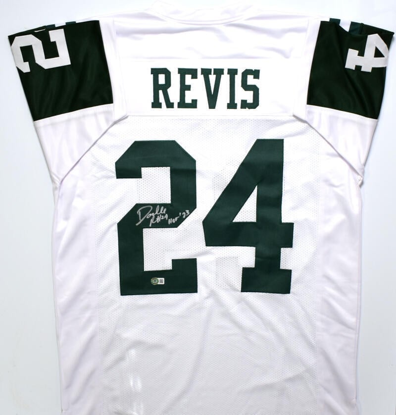 Darrelle Revis Signed White Jersey New York Jets Beckett Hologram: Darrelle Revis Signed White Jersey New York Jets Beckett Hologram Celebrate the legacy of Darrelle Revis with this autographed white pro style jersey. This original jersey is a standout piece for any 