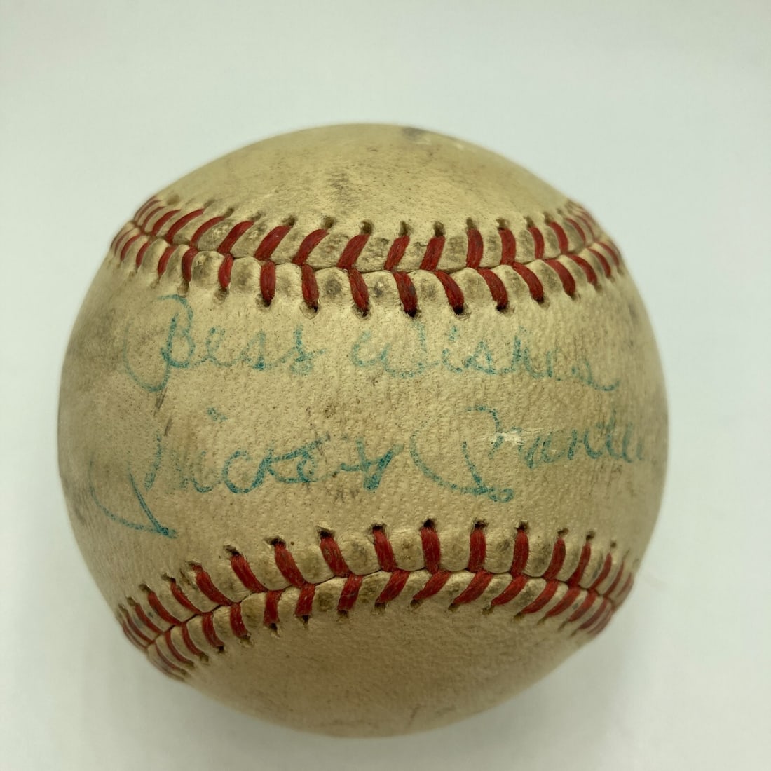 Mickey Mantle Signed 1960s American League Baseball BAS COA: Mickey Mantle Signed 1960s American League Baseball BAS COA This is an extraordinary signed baseball from Mickey Mantle's playing days, specifically a 1960's American League Joe Cronin baseball. Authe
