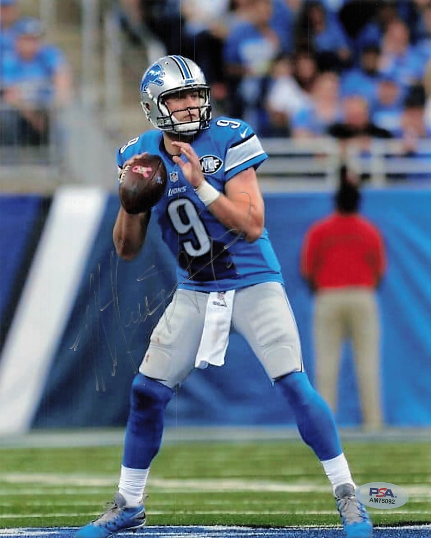Mathew Stafford 8x10 Signed Photo PSA/DNA Los Angeles Rams: Mathew Stafford 8x10 Signed Photo PSA/DNA Los Angeles Rams This is a professionally printed 8x10 photograph featuring Mathew Stafford, quarterback for the Los Angeles Rams, signed by him. The autograp