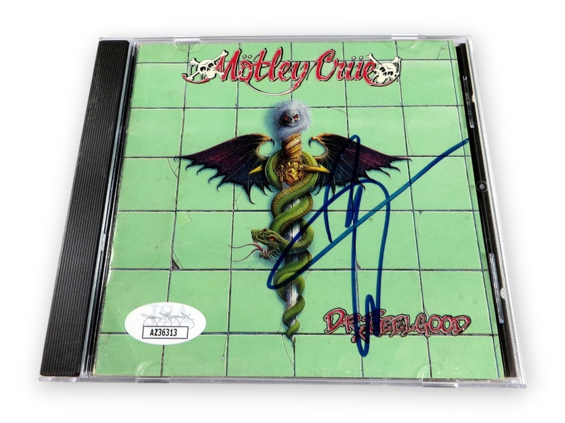 Vince Neil Signed Motley Crue Dr. Feelgood CD Cover JSA Authenticated (1 of 3)