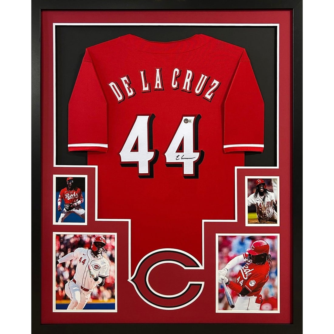 Elly De La Cruz Signed Framed Jersey Cincinnati Reds Beckett Authenticated: Elly De La Cruz Signed Framed Jersey Cincinnati Reds Beckett Authenticated This framed autographed jersey of Elly De La Cruz showcases the star player's affiliation with the Cincinnati Reds. Authentic