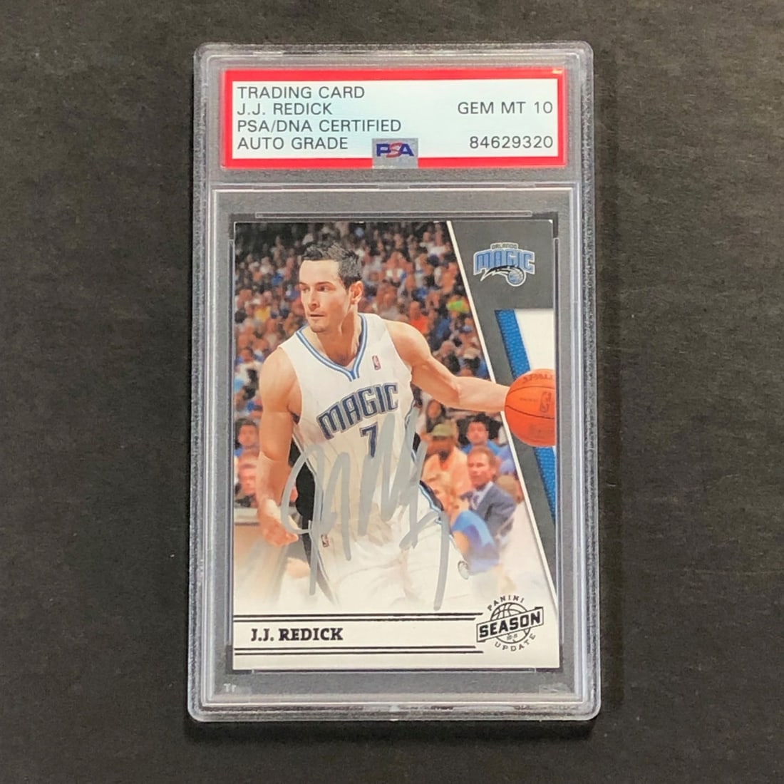 2011-12 Panini Season Update #90 J.J. Redick Signed Card PSA/DNA AUTO GRADE 10: 2011-12 Panini Season Update #90 J.J. Redick Signed Card PSA/DNA AUTO GRADE 10 This is a 2011-12 Panini Season Update #90 card, featuring the autograph of J.J. Redick, a former player for the Duke Blu