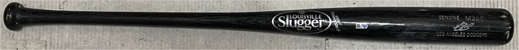 MLB Authenticated Yasmani Grandal Los Angeles Dodgers Game Bat by Louisville Slugger (1 of 7)