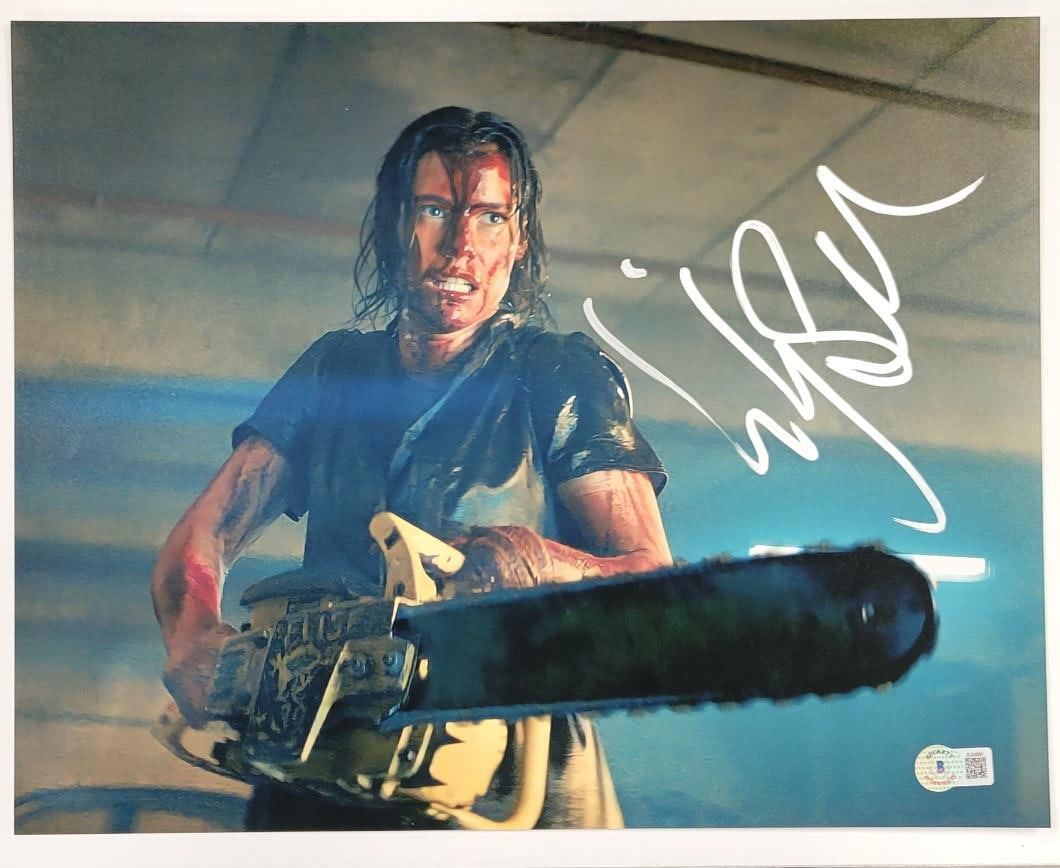 Lily Sullivan Evil Dead Rise 11x14 Signed Photo Beckett Authenticated: Lily Sullivan Evil Dead Rise 11x14 Signed Photo Beckett Authenticated This striking 11x14 photograph from the movie 'Evil Dead Rise' is beautifully signed by the talented Lily Sullivan. Authenticated 