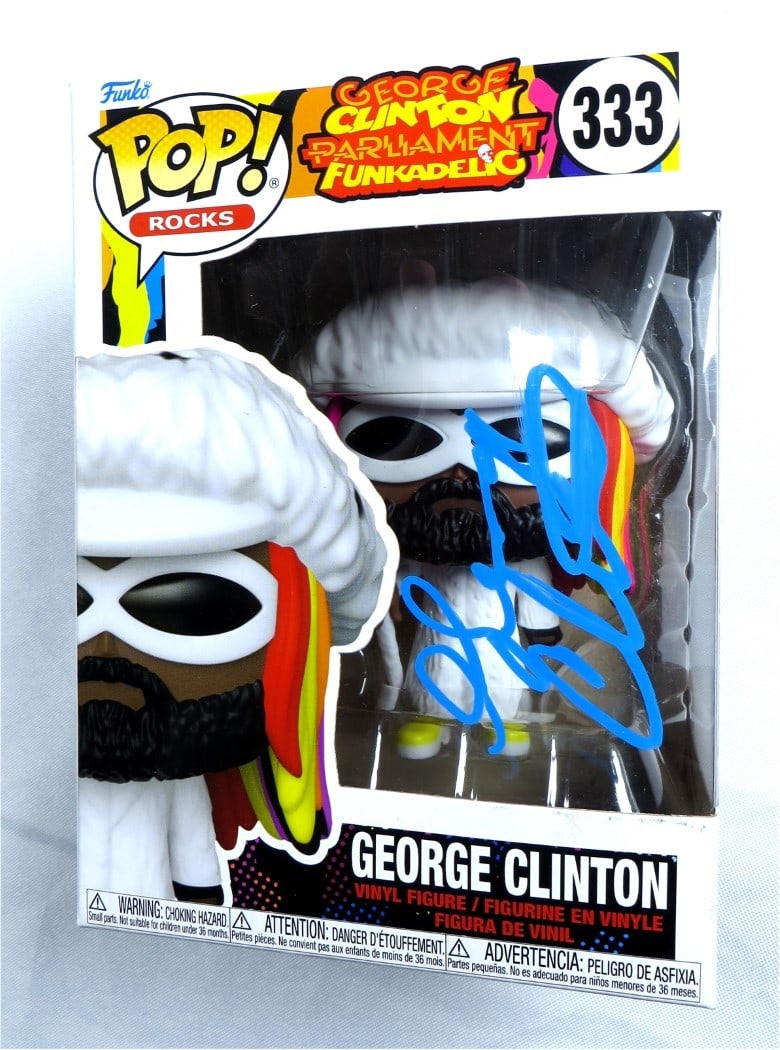 Autographed George Clinton Funkadelic Funko POP 333 With JSA Authentication: Autographed George Clinton Funkadelic Funko POP 333 With JSA Authentication This is an original Funko POP! Figurine number 333 featuring George Clinton from Funkadelic. The figurine has been hand-sign