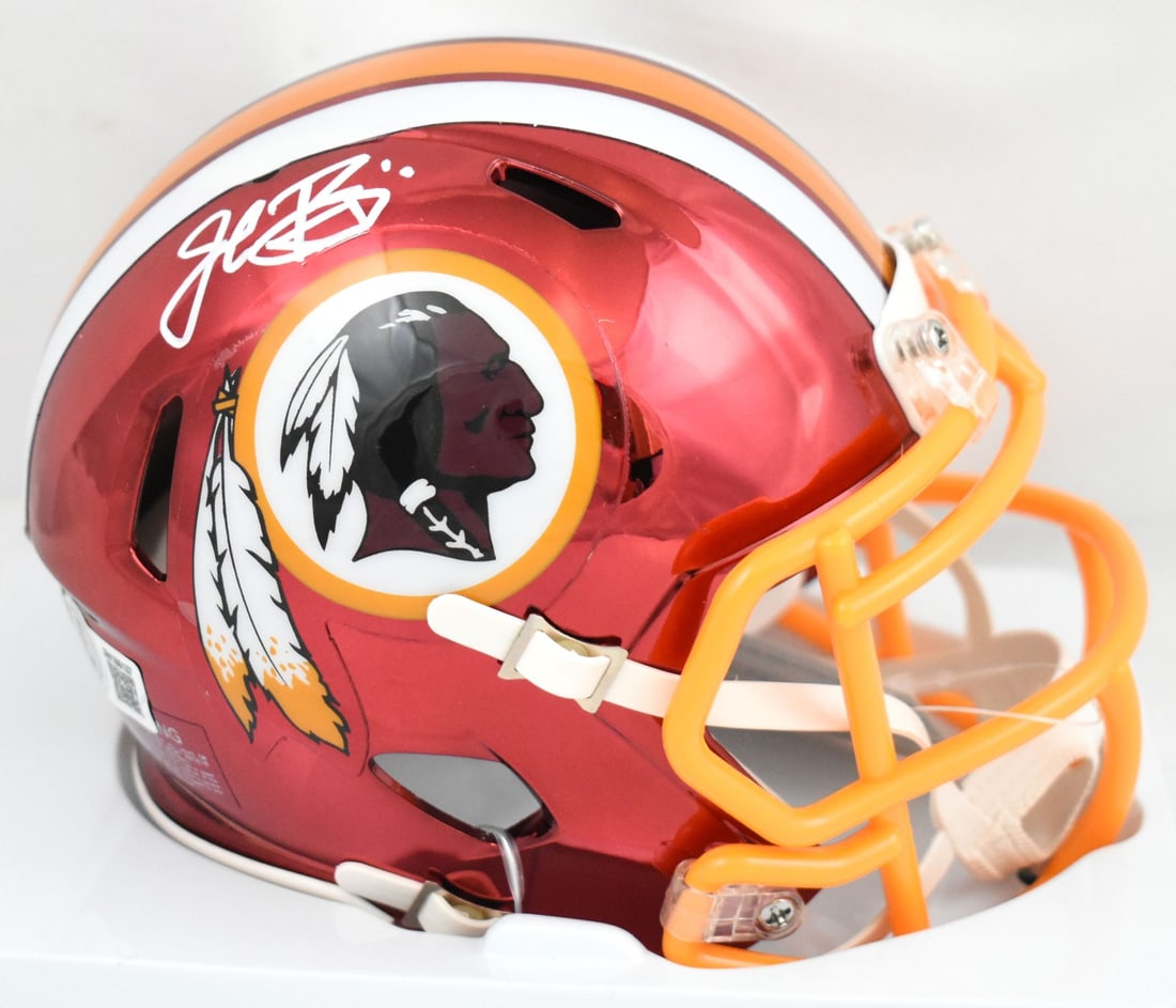 Autographed Washington Redskins Chrome Mini Helmet Beckett Authenticated by John Riggins: Autographed Washington Redskins Chrome Mini Helmet Beckett Authenticated by John Riggins This is a Washington Redskins chrome speed mini helmet autographed by John Riggins. The signature has been auth