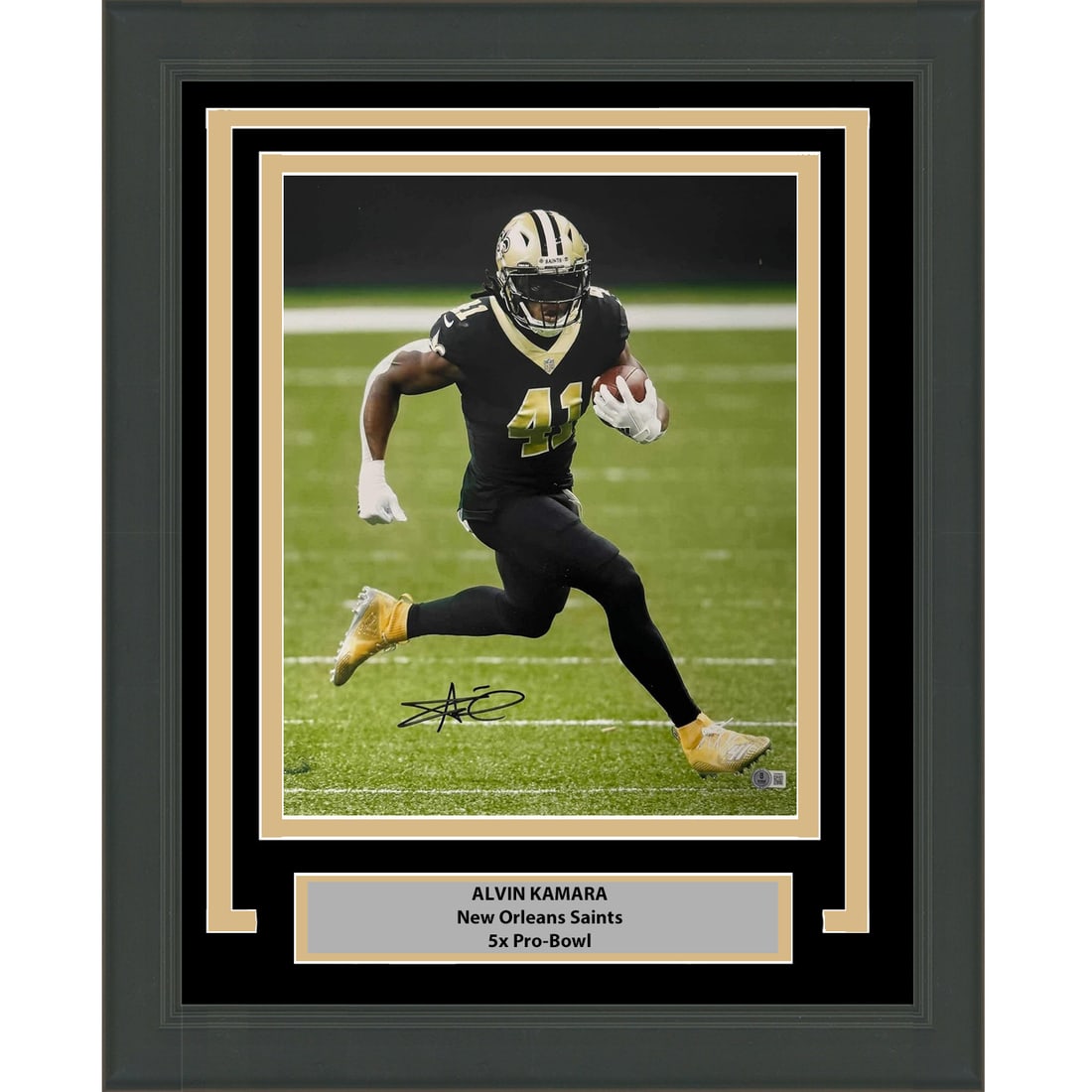Framed Alvin Kamara Signed 16x20 Photo New Orleans Saints Beckett COA: Framed Alvin Kamara Signed 16x20 Photo New Orleans Saints Beckett COA This professionally framed 16x20 photo of Alvin Kamara, the standout running back for the New Orleans Saints, showcases his autogr