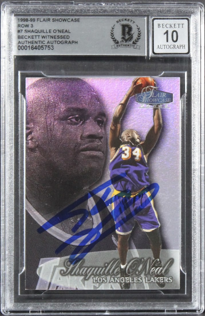 Shaquille O'Neal Signed 1998 Flair Showcase Card Gem Mint 10 Beckett Authenticated: Shaquille O'Neal Signed 1998 Flair Showcase Card Gem Mint 10 Beckett Authenticated This is a 1998 Flair Showcase Row 3 #7 card featuring basketball legend Shaquille O'Neal, personally signed by the at