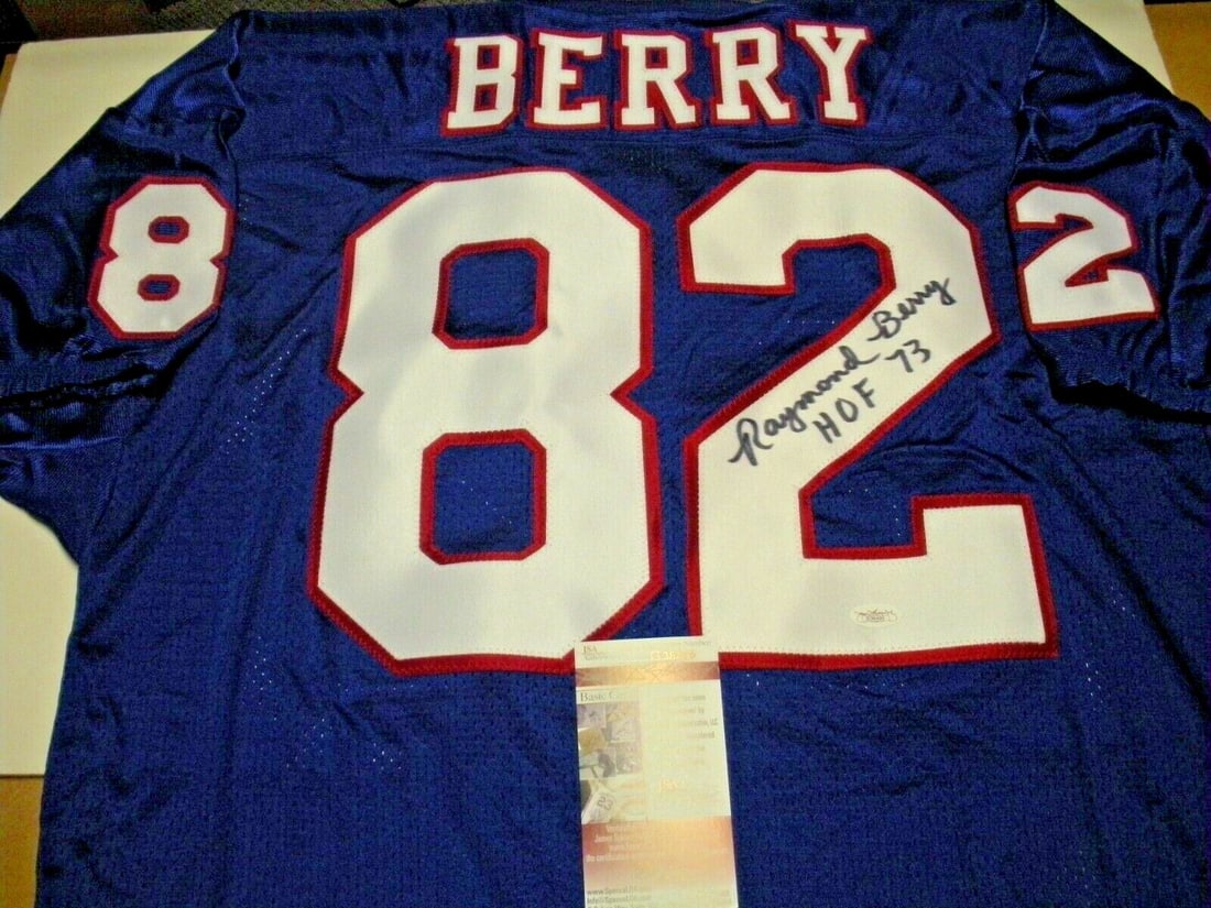 Signed Raymond Berry Baltimore Colts Jersey JSA COA Hall of Fame 1973 Authentication: Signed Raymond Berry Baltimore Colts Jersey JSA COA Hall of Fame 1973 Authentication This is a pre-owned jersey signed by Raymond Berry, commemorating his career with the SMU Mustangs and Baltimore Co