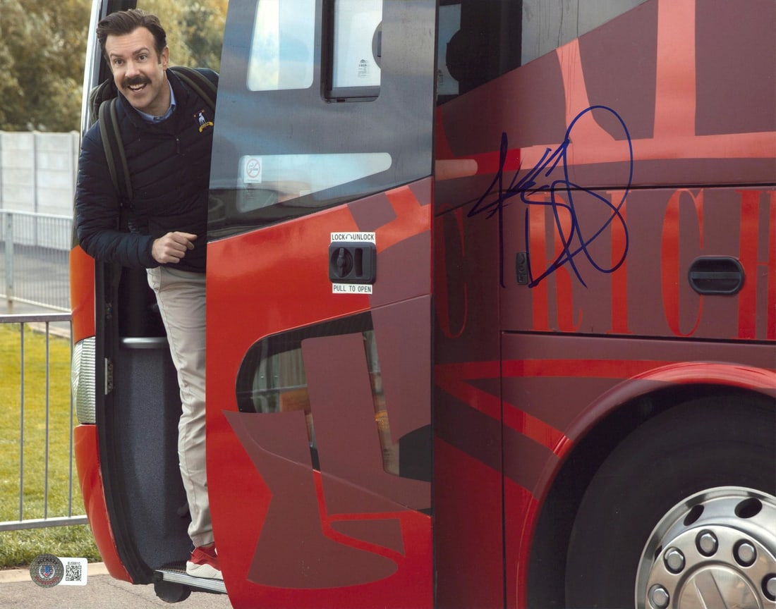 Jason Sudeikis Autographed Ted Lasso 11x14 Photo Beckett Authenticated (1 of 1)