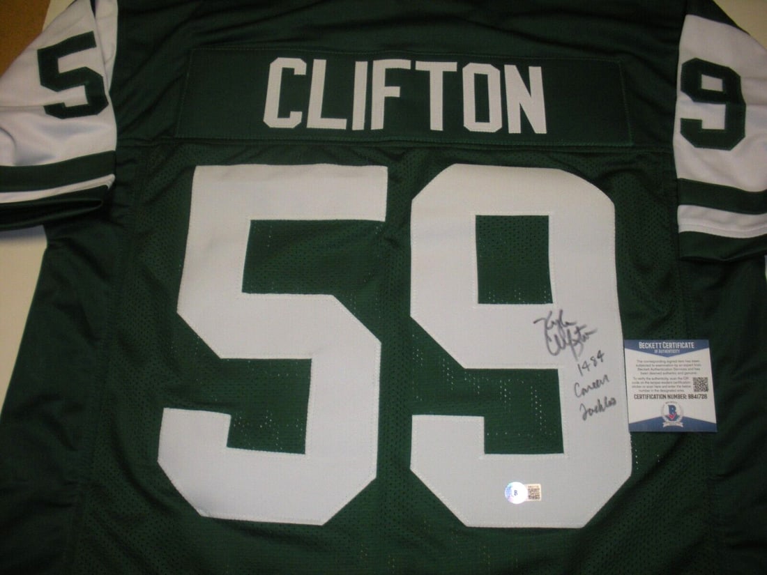 Kyle Clifton Autographed New York Jets Jersey with Beckett COA: Kyle Clifton Autographed New York Jets Jersey with Beckett COA This is a pre-owned New York Jets jersey signed by Kyle Clifton, who achieved 14,845 tackles during his career. The jersey is authenticat