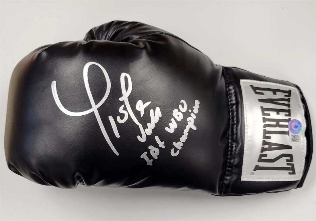 Yokasta Valle Autographed Boxing Glove IBF WBO Champion Beckett BAS (1 of 4)