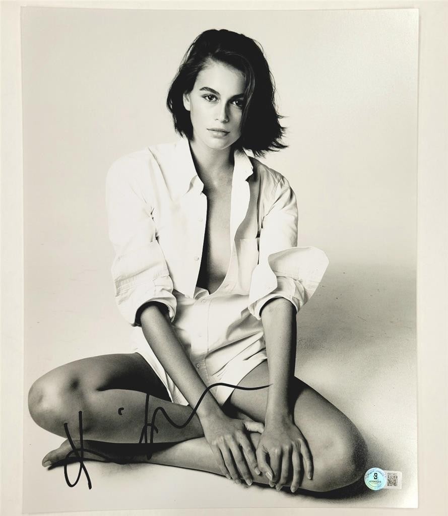 11x14 Photograph Signed by Kaia Gerber with Beckett Authentication: 11x14 Photograph Signed by Kaia Gerber with Beckett Authentication This is an original 11x14 photograph signed by actress and model Kaia Gerber. The autograph has been authenticated by Beckett. The it