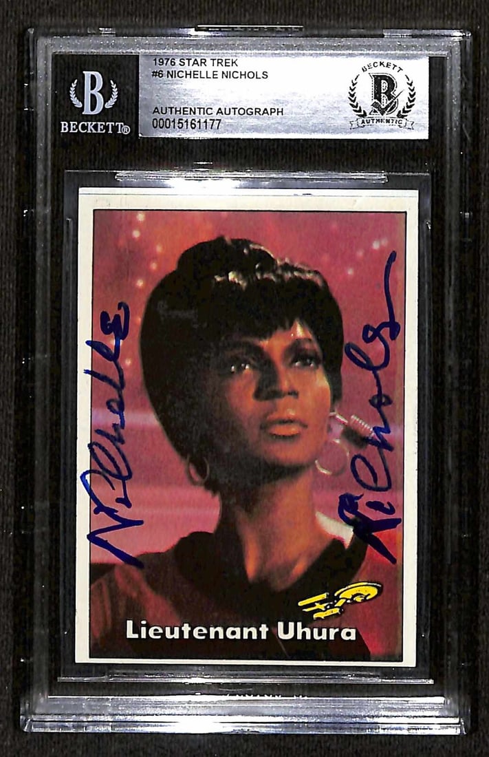 Nichelle Nichols Autographed 1976 Star Trek #6 Lieutenant Uhura Beckett Certified (1 of 1)