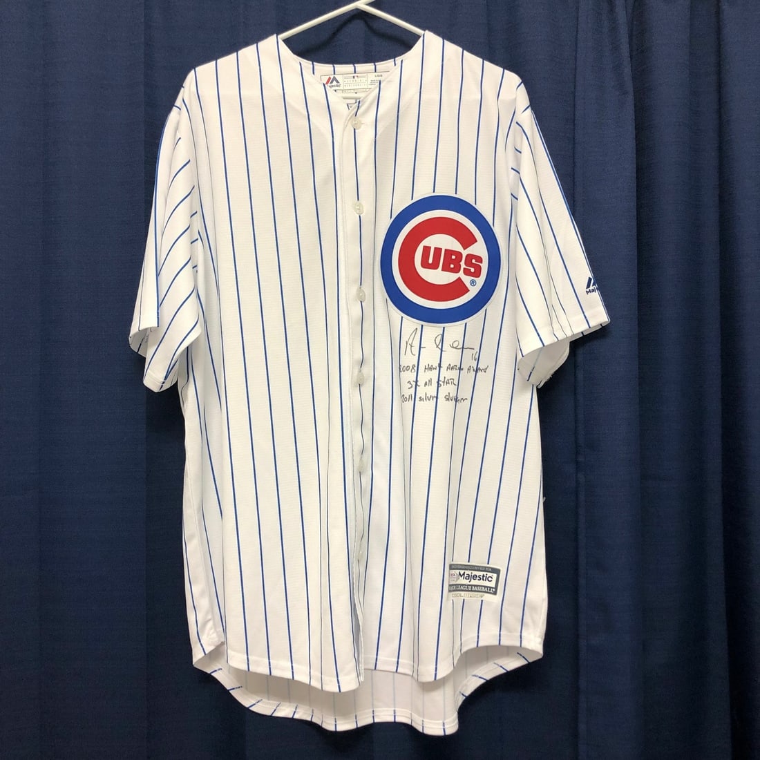 ARAMIS RAMIREZ Autographed Jersey PSA/DNA Chicago Cubs Inscribed Collectible: ARAMIS RAMIREZ Autographed Jersey PSA/DNA Chicago Cubs Inscribed Collectible This is an original, autographed stitched jersey from ARAMIS RAMIREZ, a prominent player for the Chicago Cubs. The jersey f