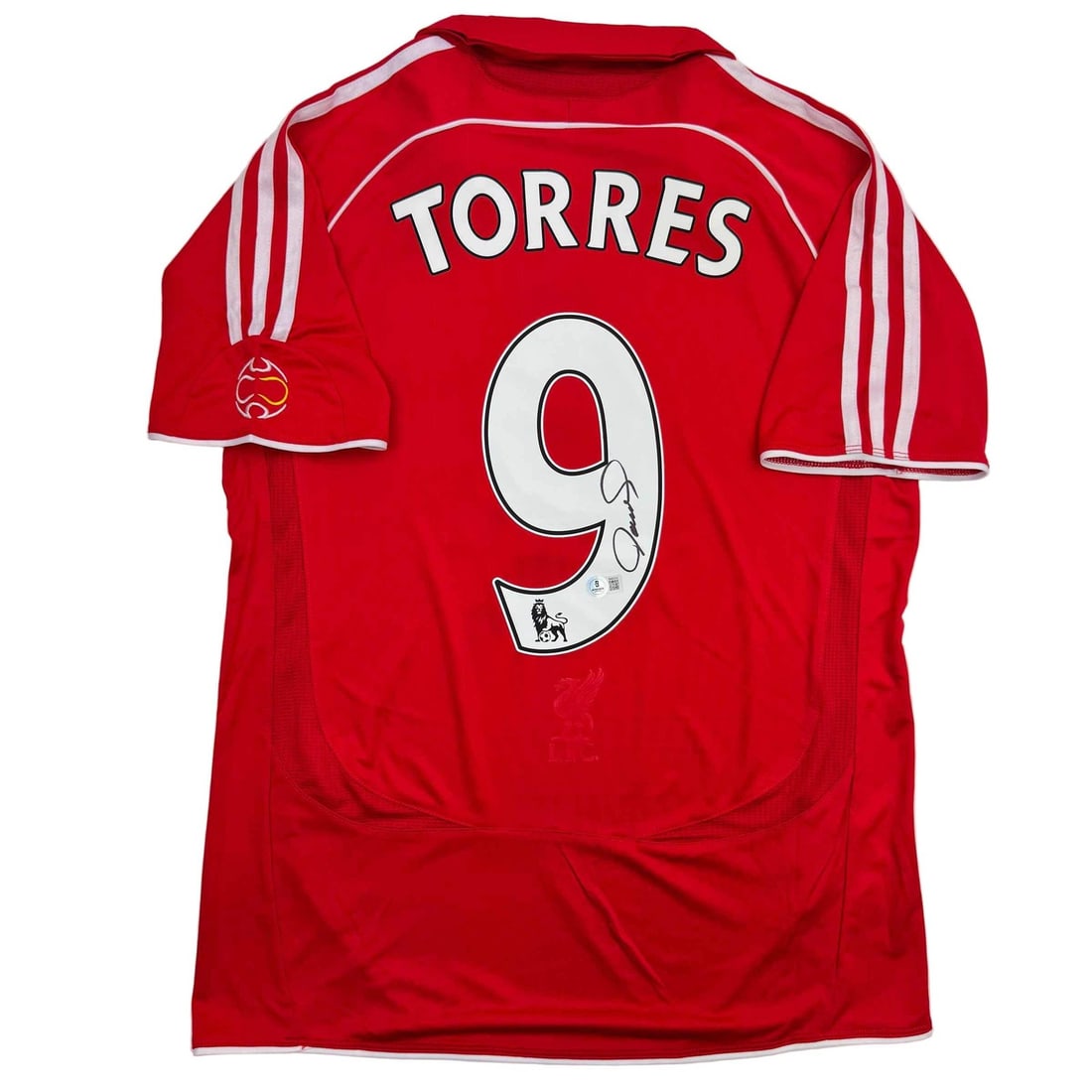 Fernando Torres Signed Liverpool Custom Red Jersey BAS Beckett Authenticated: Fernando Torres Signed Liverpool Custom Red Jersey BAS Beckett Authenticated This is a custom red soccer jersey featuring the name and number of Fernando Torres and has been autographed by the player.