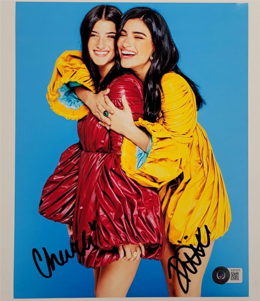 Dixie Charli D'Amelio Signed 8x10 Photo TikTok Beckett Authenticated: Dixie Charli D'Amelio Signed 8x10 Photo TikTok Beckett Authenticated This is an authentic 8x10 photo featuring Dixie and Charli D'Amelio, signed by both TikTok stars. The autograph is verified by Beck