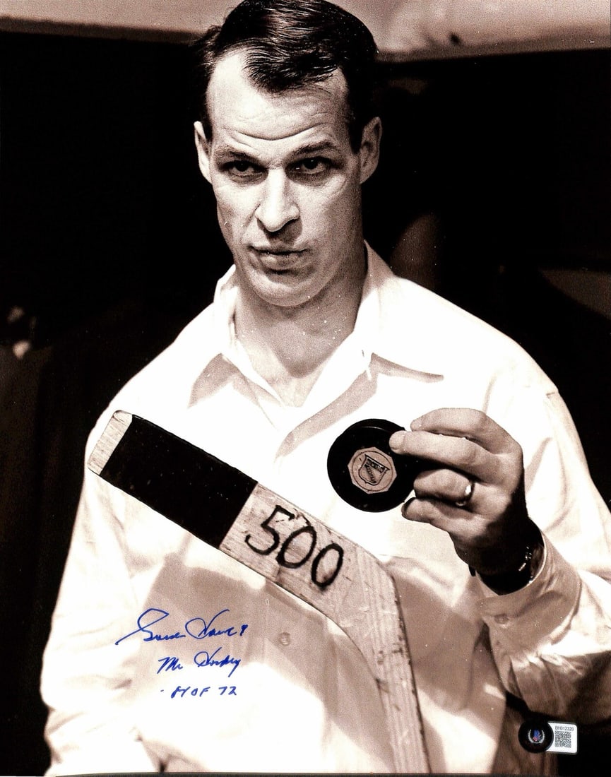 Gordie Howe Signed 500th Goal 11x14 Photo Beckett Certified HOF Inscription (1 of 1)