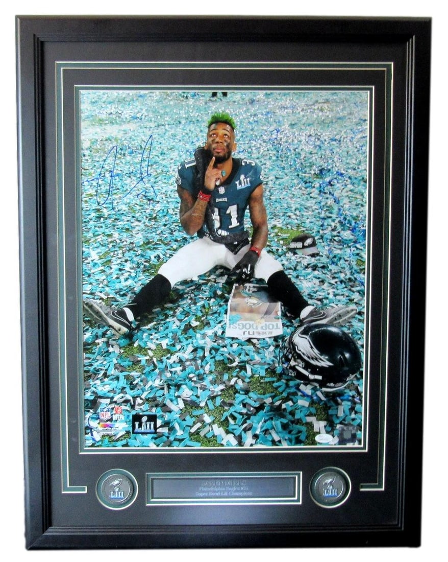 Framed 16x20 Photo Signed by Jalen Mills Super Bowl LII Eagles JSA Authenticated: Framed 16x20 Photo Signed by Jalen Mills Super Bowl LII Eagles JSA Authenticated This professionally framed 16x20 photograph features the authentic autograph of Jalen Mills, commemorating his contribu