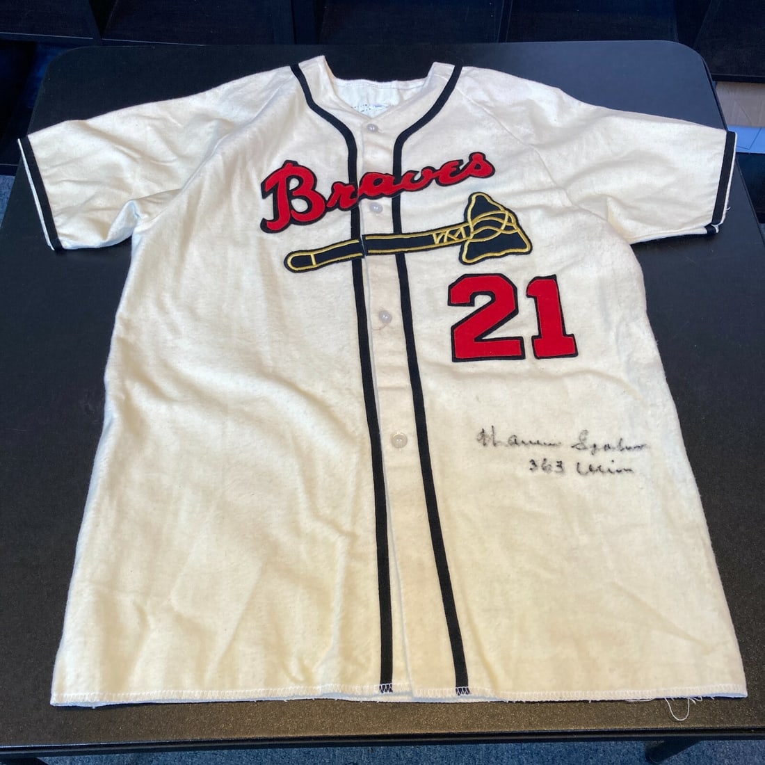 Warren Spahn Signed Milwaukee Braves Jersey JSA COA 363 Wins (1 of 4)
