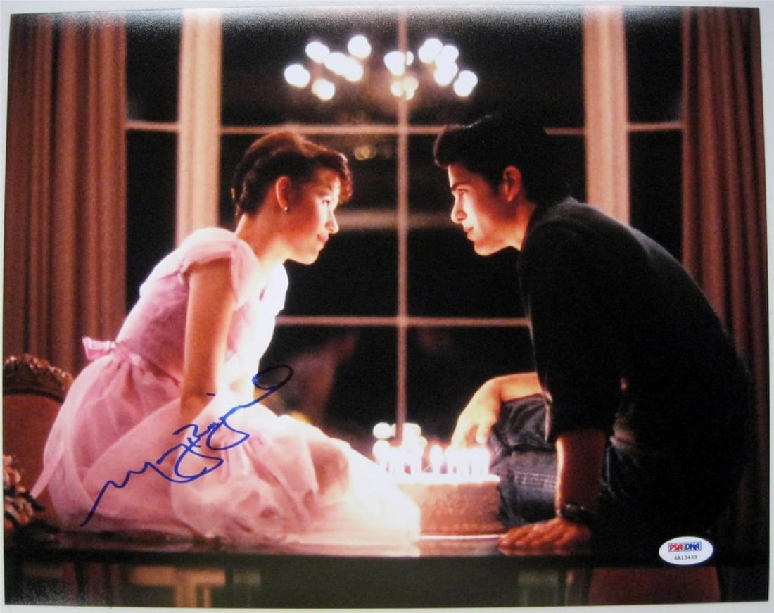 Molly Ringwald Signed 11x14 Sixteen Candles Photo PSA/DNA Autograph (1 of 1)