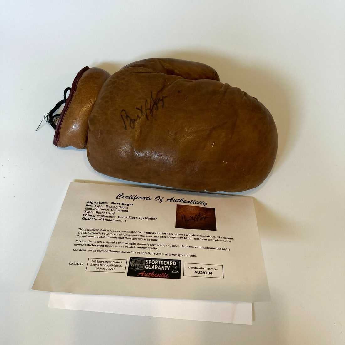 Bert Sugar Autographed 1960s Boxing Glove with SGC Authentication (1 of 7)
